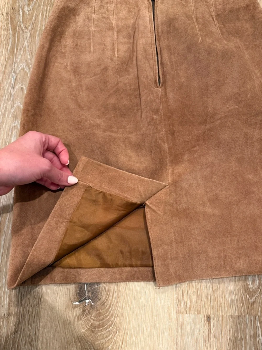 Hugo Buscati Brown Suede Mini Skirt - Picture 6 of 6